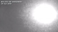 Bólido explode sobre Varginha e ilumina o céu de Minas Gerais