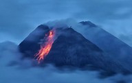 Lava e cinzas: ilhas da Indonésia continuam cobertas de fumaça após mais erupções vulcânicas