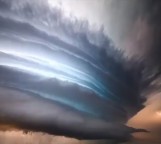 Impressionante tempestade filmada em Dakota do Sul